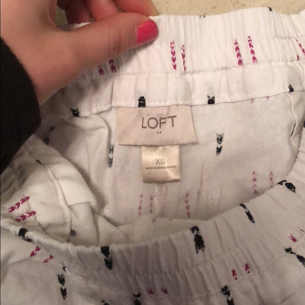 Loft White Patterned Shorts - image 2